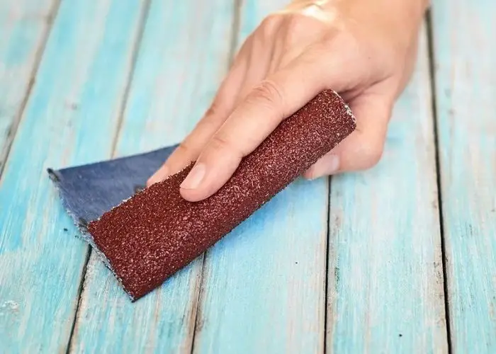 Can You Sand Acrylic Paint